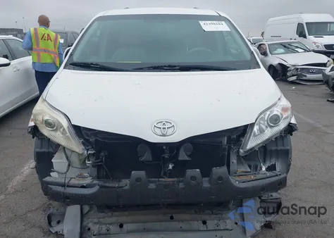 2012 Toyota Sienna Le V6 8 Passenger из США, поврежденный, VIN 5TDKK3DC1CS209063